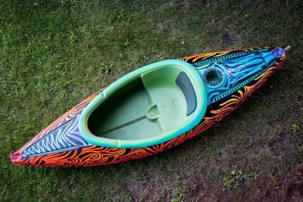 The kayak's design