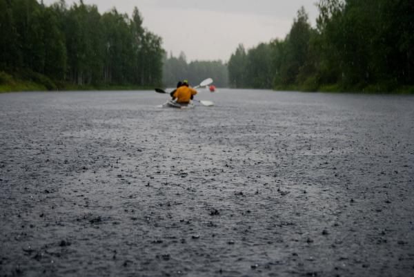 bad weather kayaking